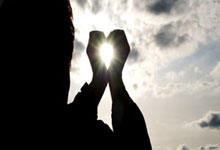 九游会体育：与教练争吵、赛前更是遭遇陌生男子侮辱家人和诅咒，丝袜爆冷怪谁.